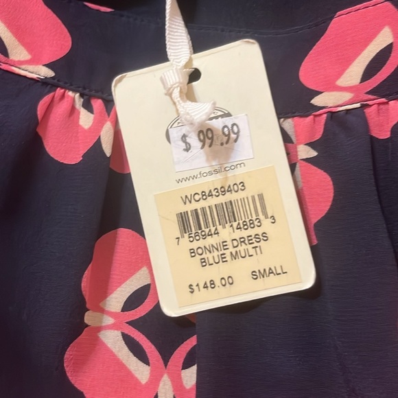 NWT!!!! Fossil SILK shell dress : small Fully lined with 100% slip - Picture 13 of 13